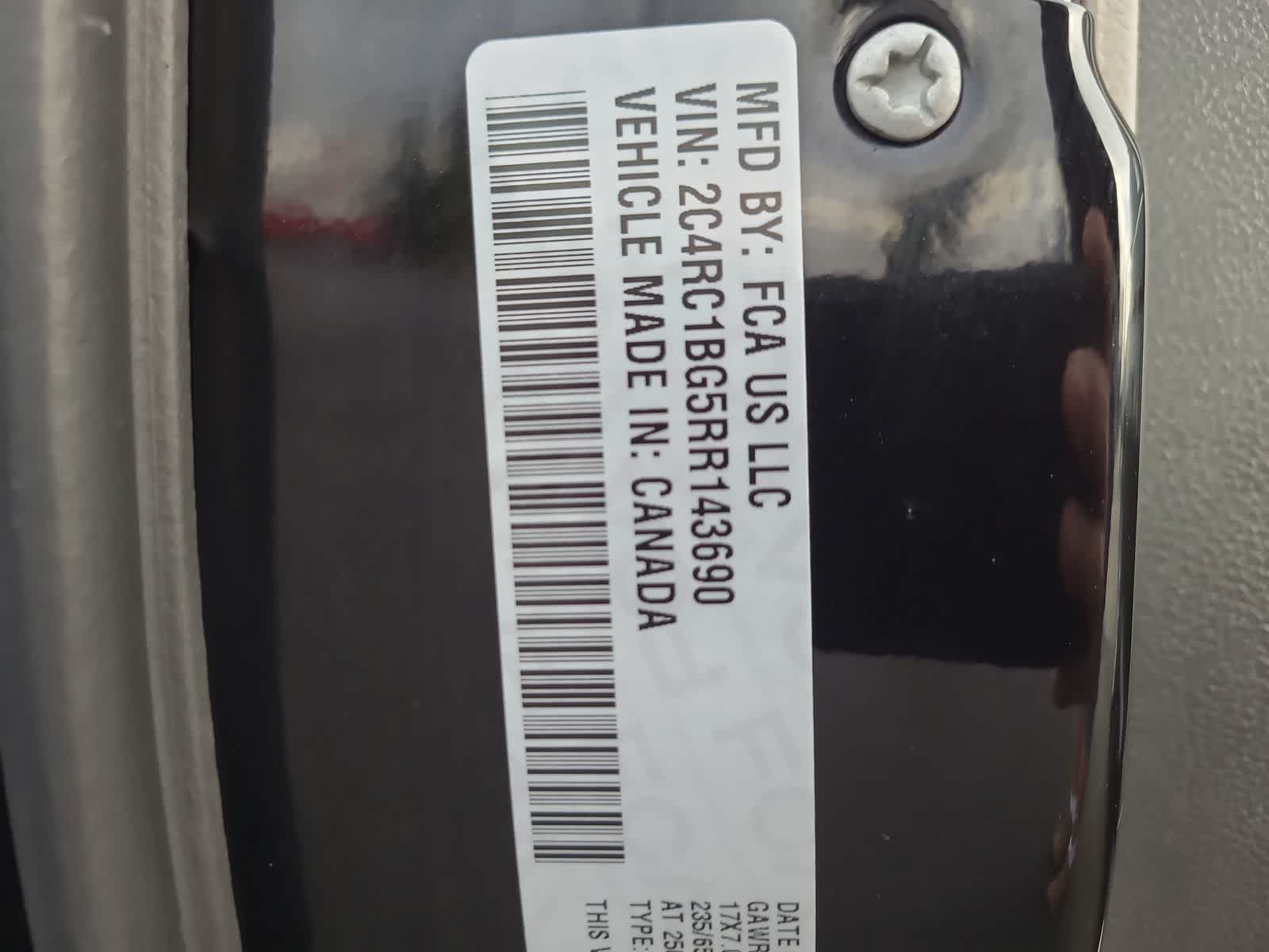 Thumbnail: 2024 Chrysler Pacifica - 29