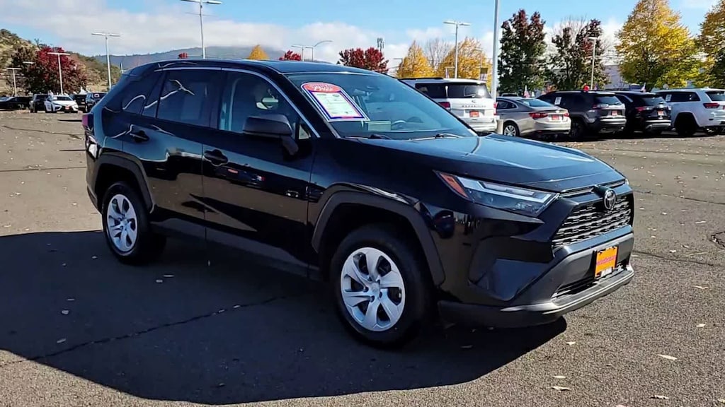 Used 2024 Toyota RAV4 LE SUV