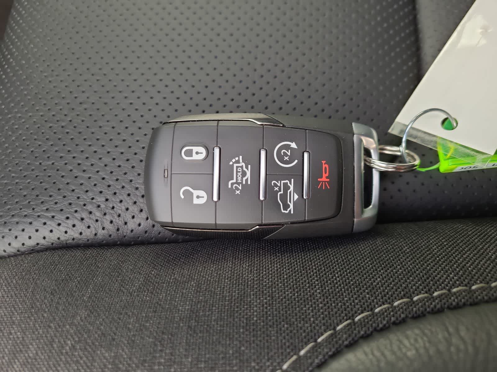 Thumbnail: 2025 RAM 1500 - 28