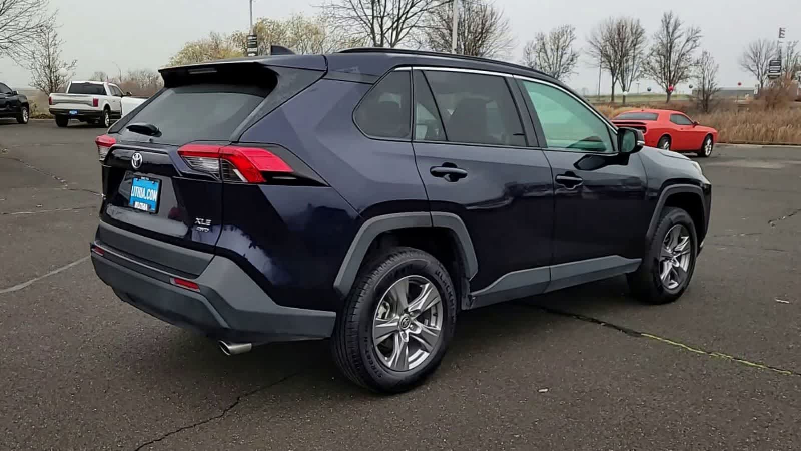 Thumbnail: 2024 Toyota RAV4 - 8