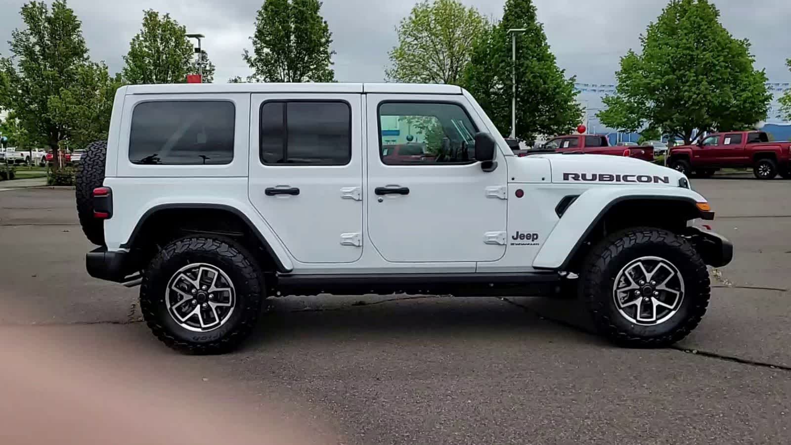 Thumbnail: 2026 Jeep Wrangler - 9