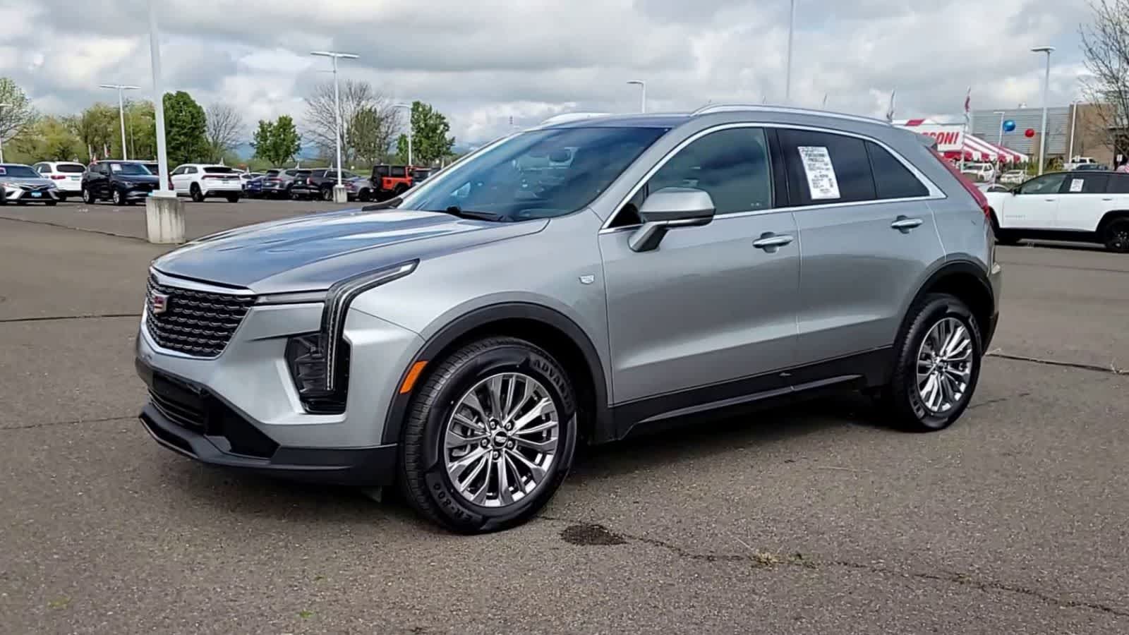 Thumbnail: 2024 Cadillac XT4 - 4