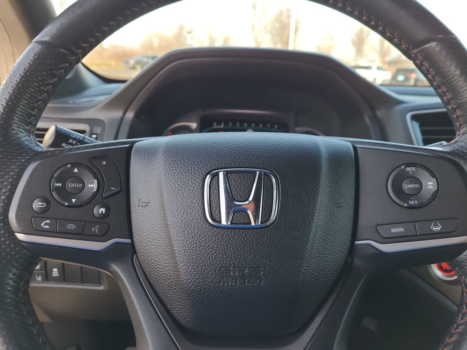 Thumbnail: 2022 Honda Pilot - 23