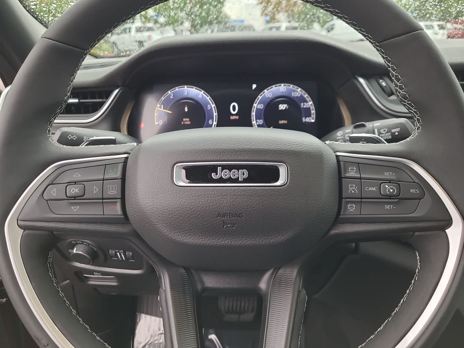 Thumbnail: 2025 Jeep Grand Cherokee - 23