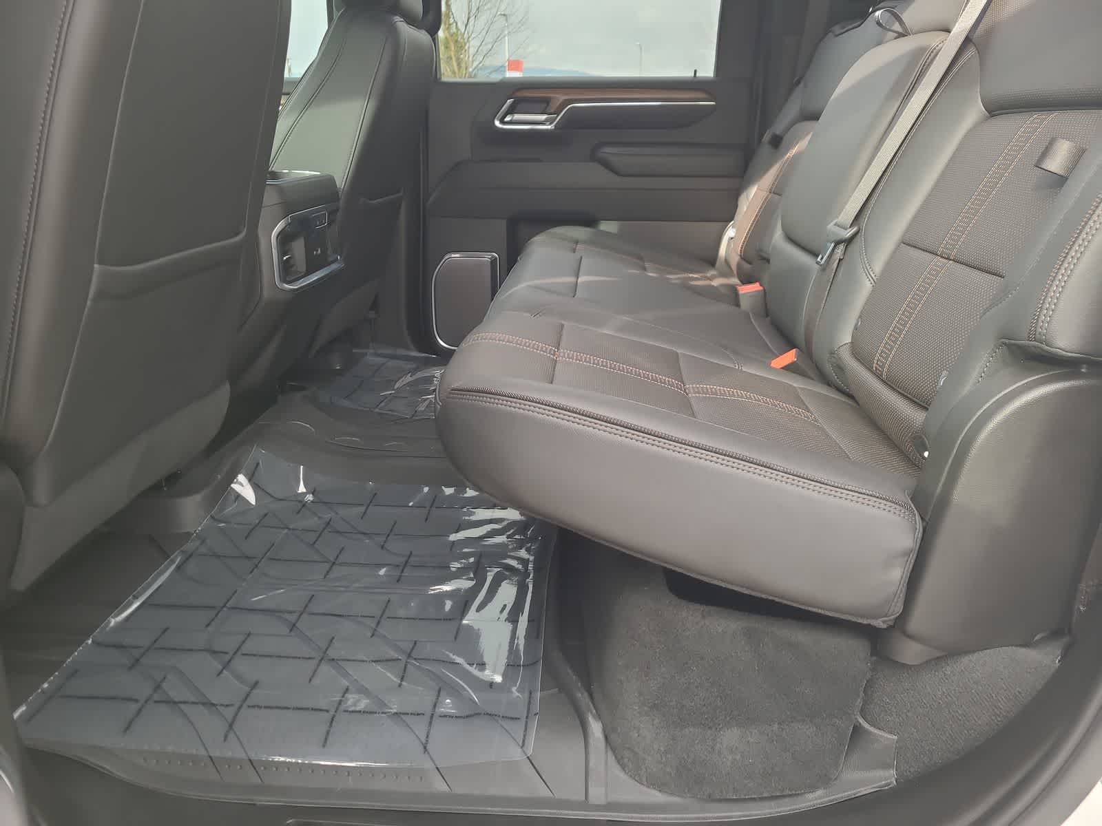 Thumbnail: 2024 Chevrolet Silverado 2500 - 21