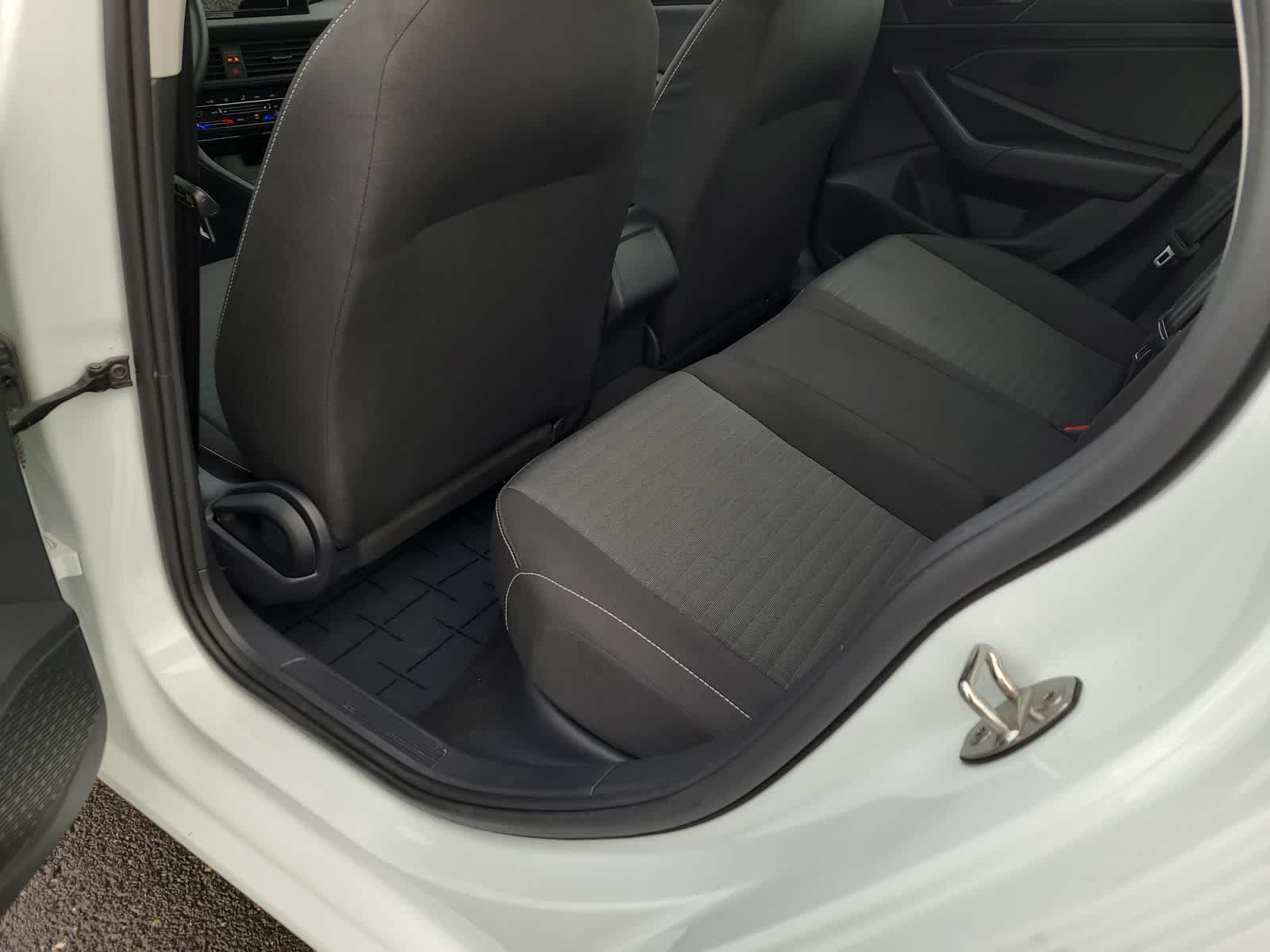 Thumbnail: 2025 Volkswagen Jetta - 20