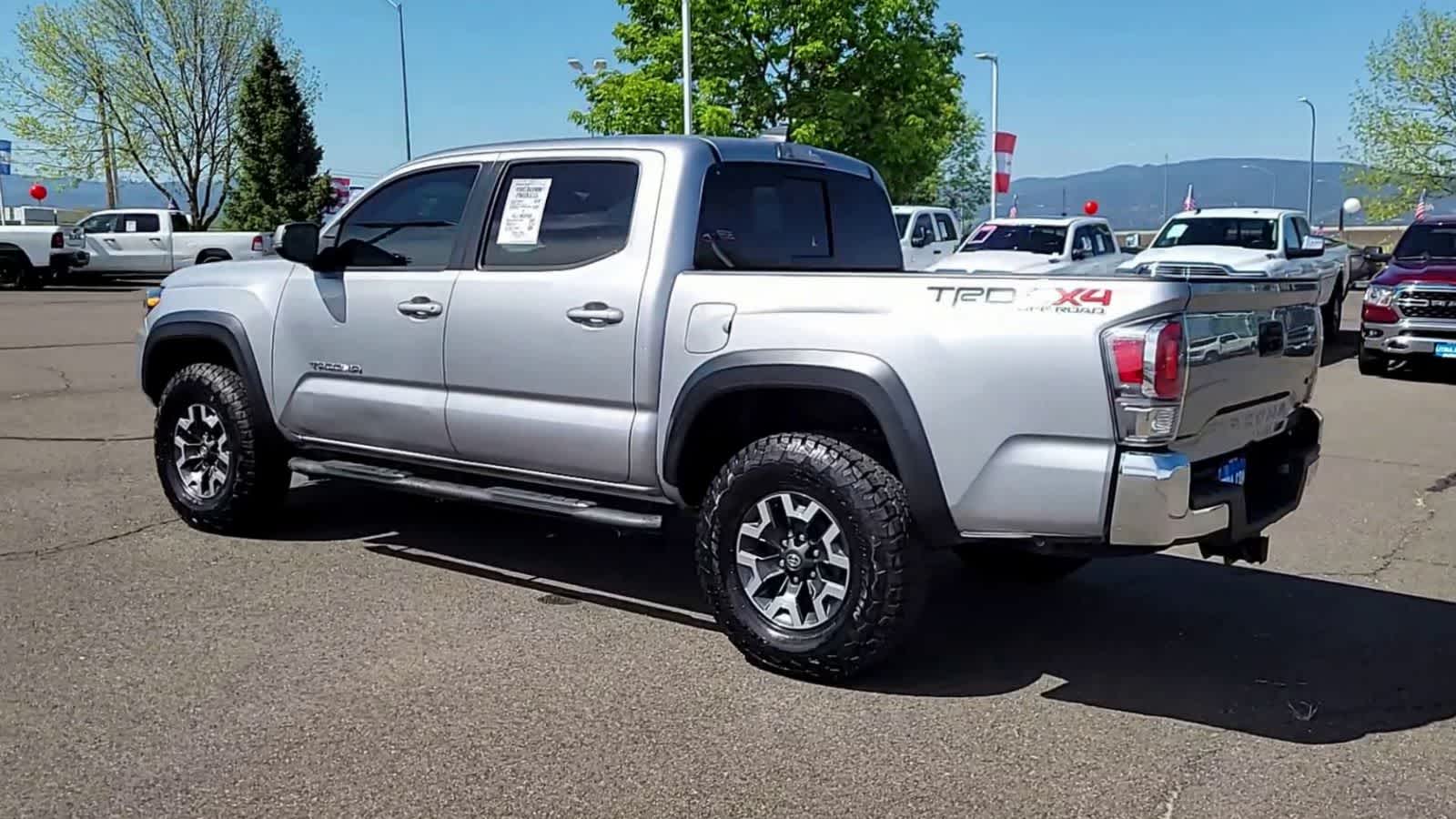 Thumbnail: 2021 Toyota Tacoma - 6