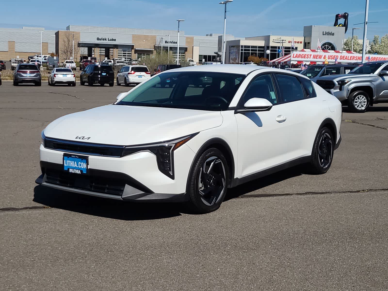 Thumbnail: 2025 Kia K4 - 1