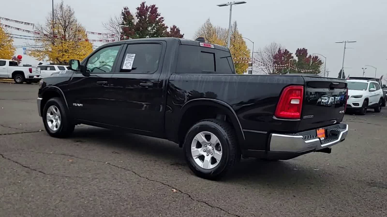 Thumbnail: 2025 RAM 1500 - 6