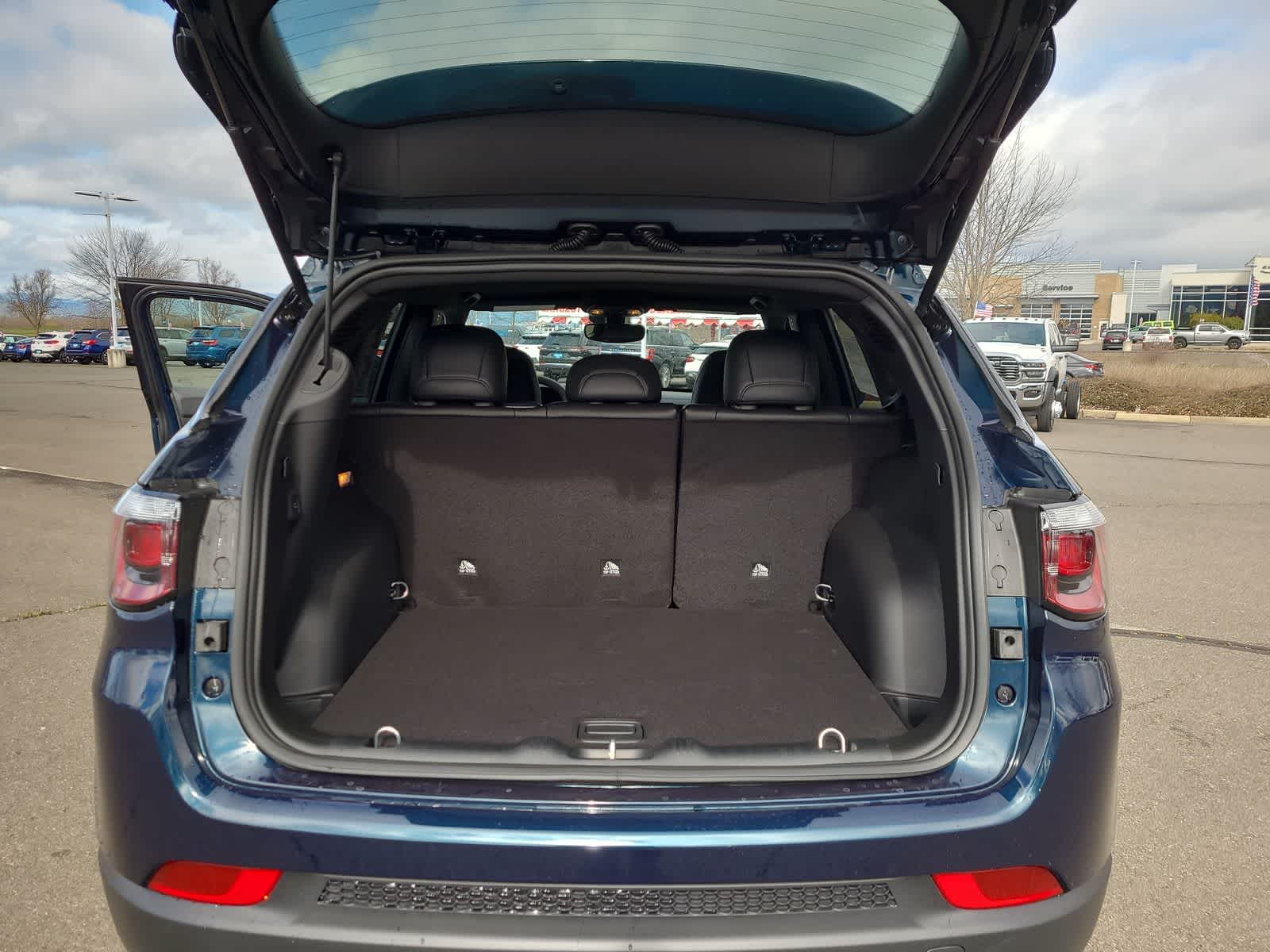 Thumbnail: 2026 Jeep Compass - 27