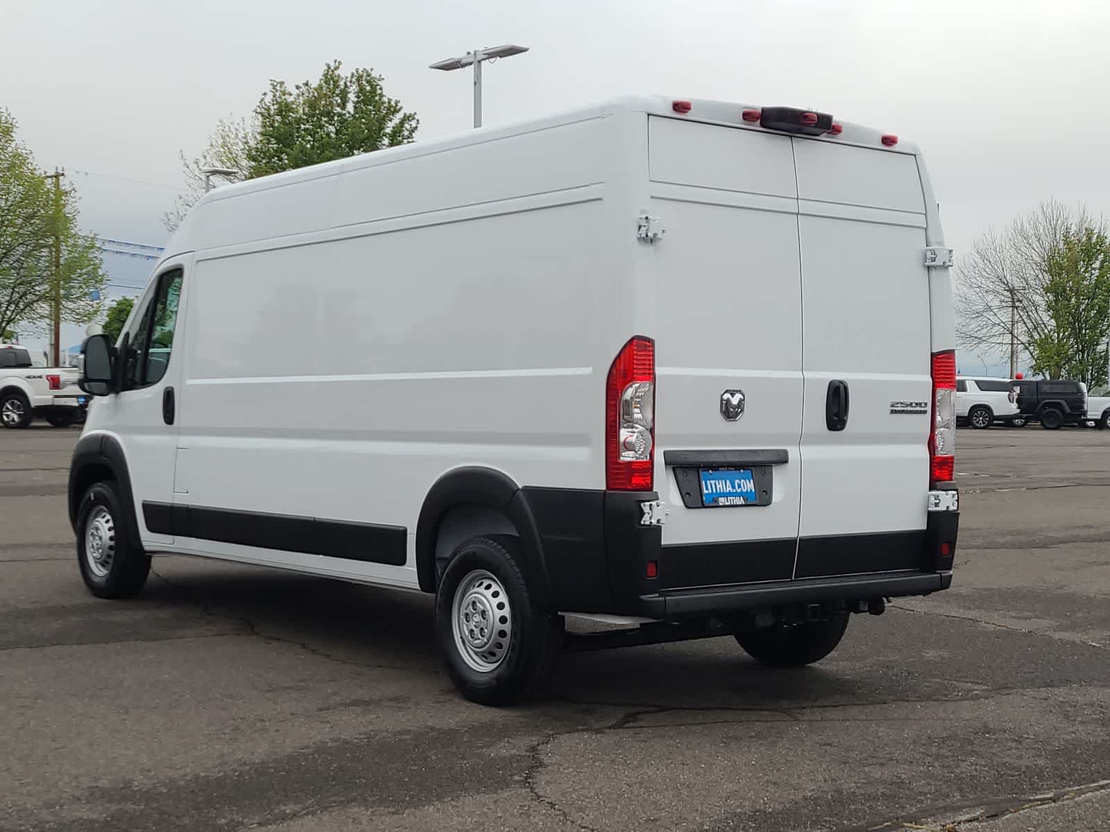 Thumbnail: 2026 RAM ProMaster - 12