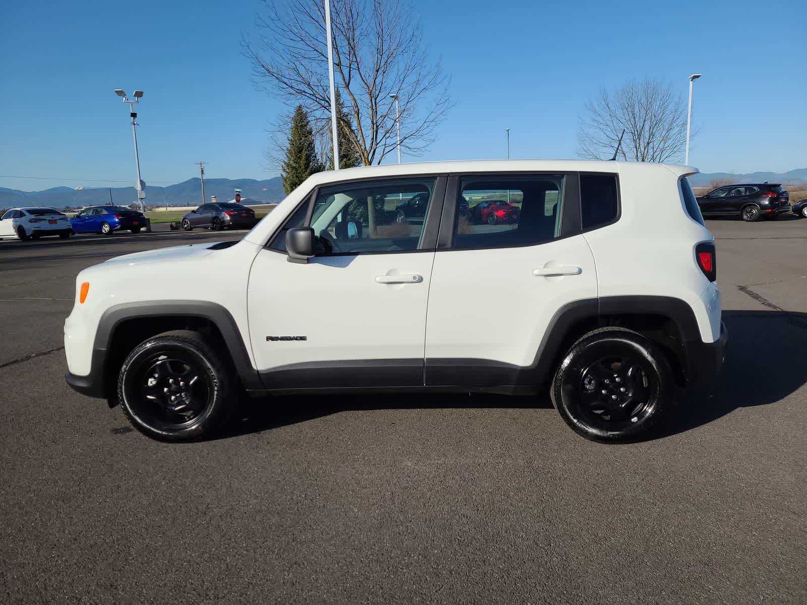 Thumbnail: 2022 Jeep Renegade - 11