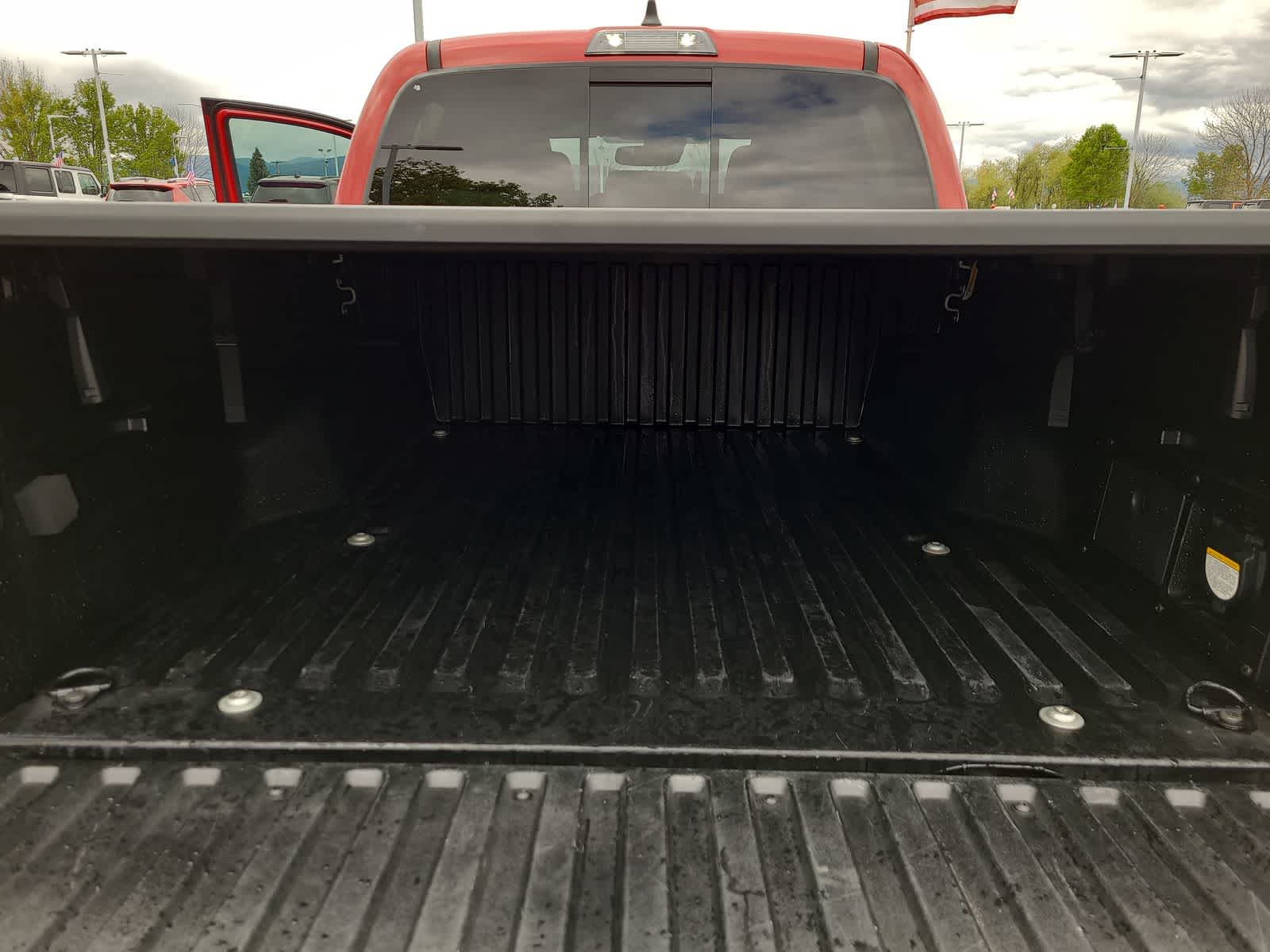 Thumbnail: 2022 Toyota Tacoma - 27