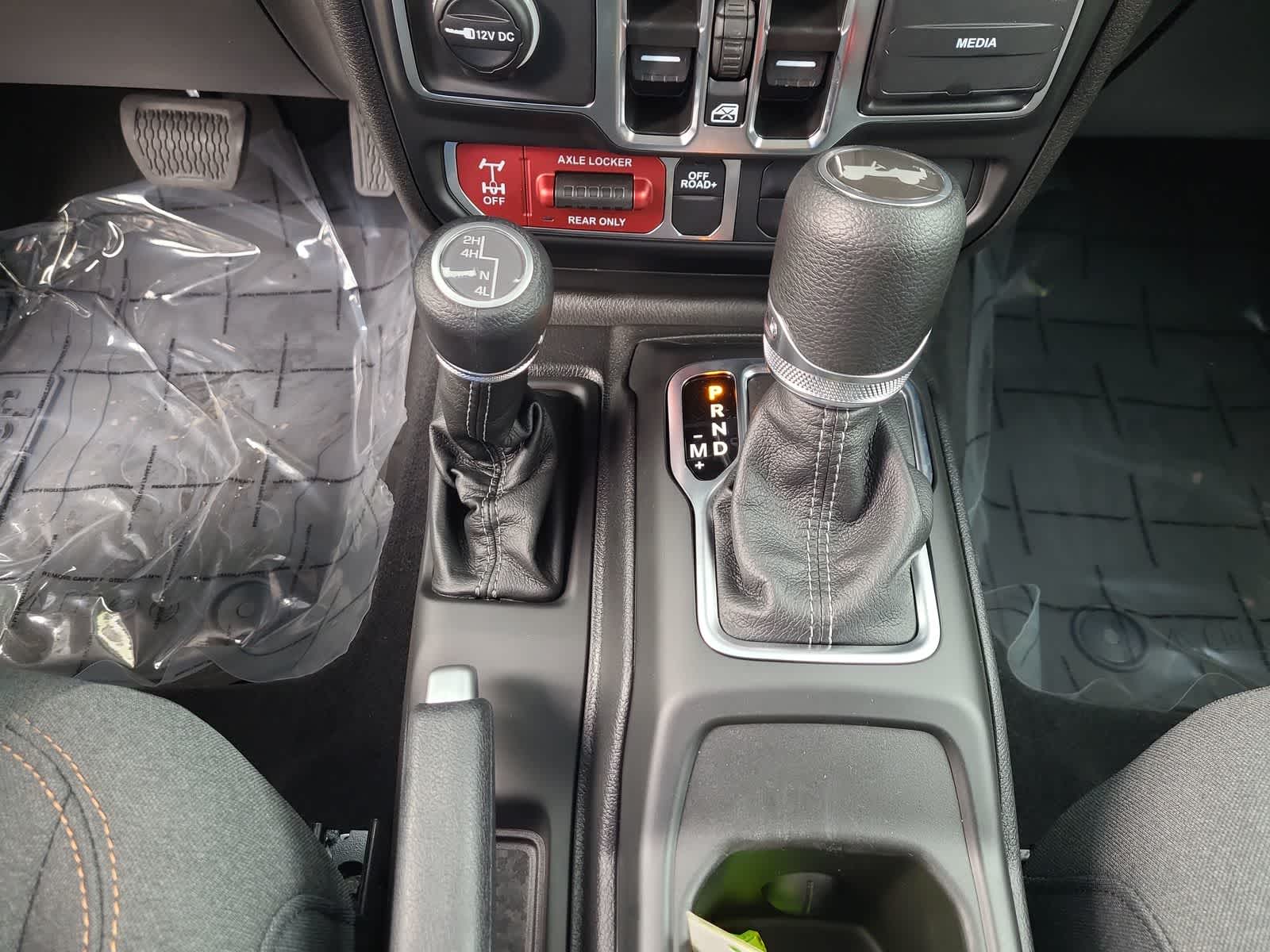 Thumbnail: 2026 Jeep Wrangler - 25