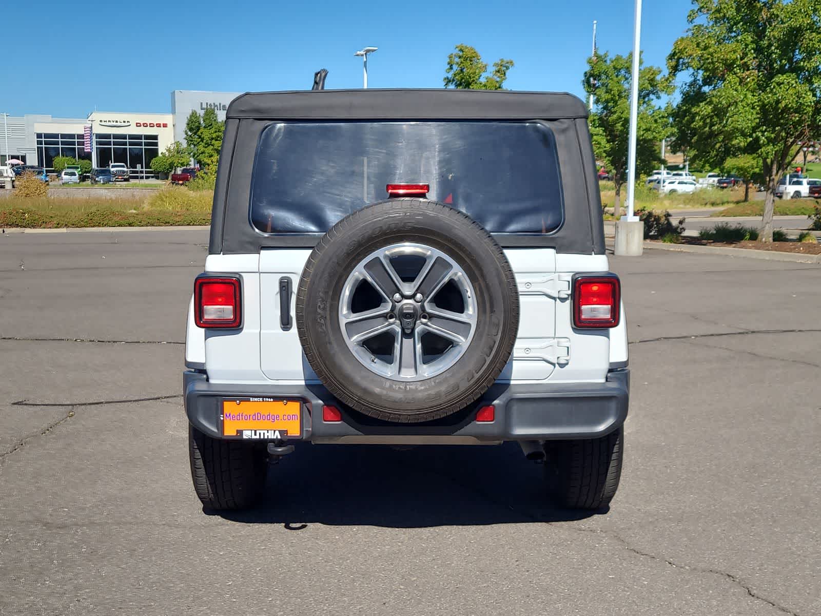 Thumbnail: 2023 Jeep Wrangler - 13