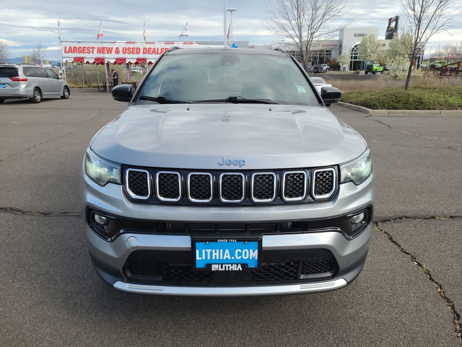 Thumbnail: 2024 Jeep Compass - 14