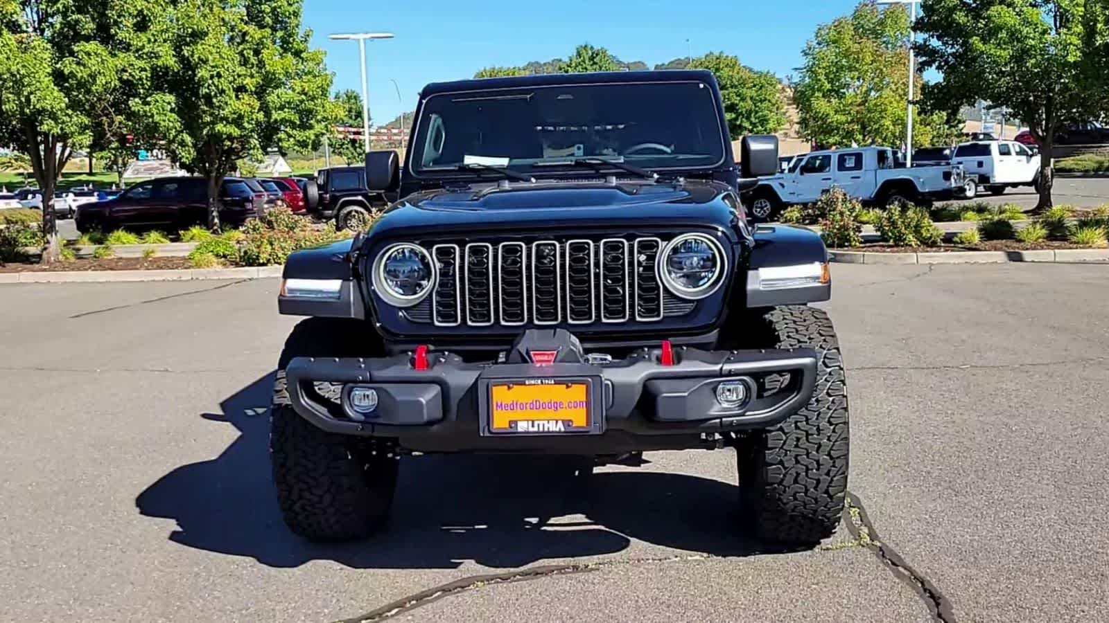 Thumbnail: 2025 Jeep Wrangler - 3