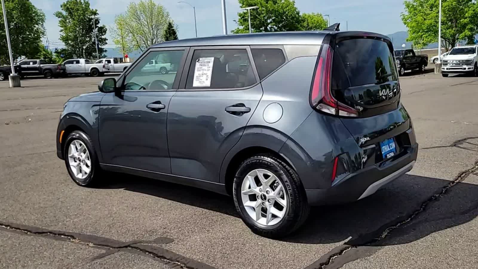 Thumbnail: 2023 Kia Soul - 6