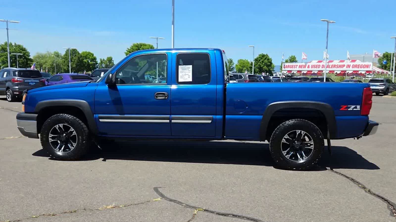 Thumbnail: 2004 Chevrolet Silverado 1500 - 5