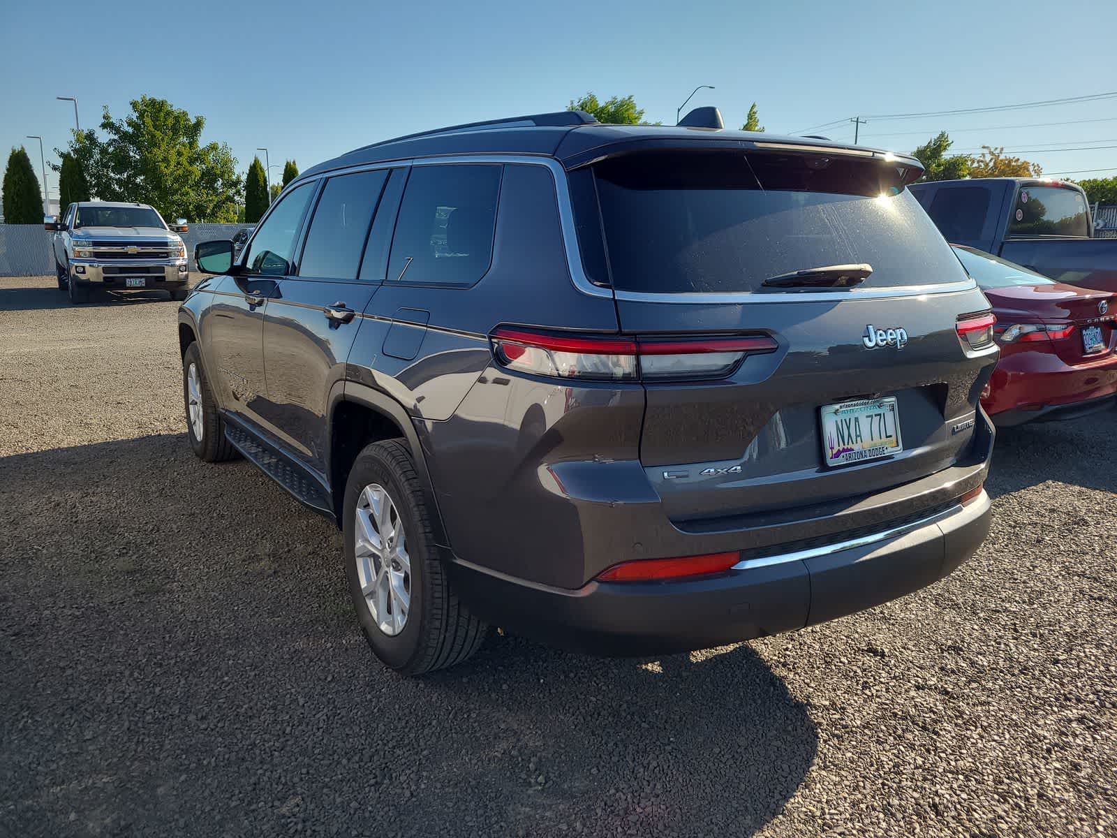 Thumbnail: 2023 Jeep Grand Cherokee - 3