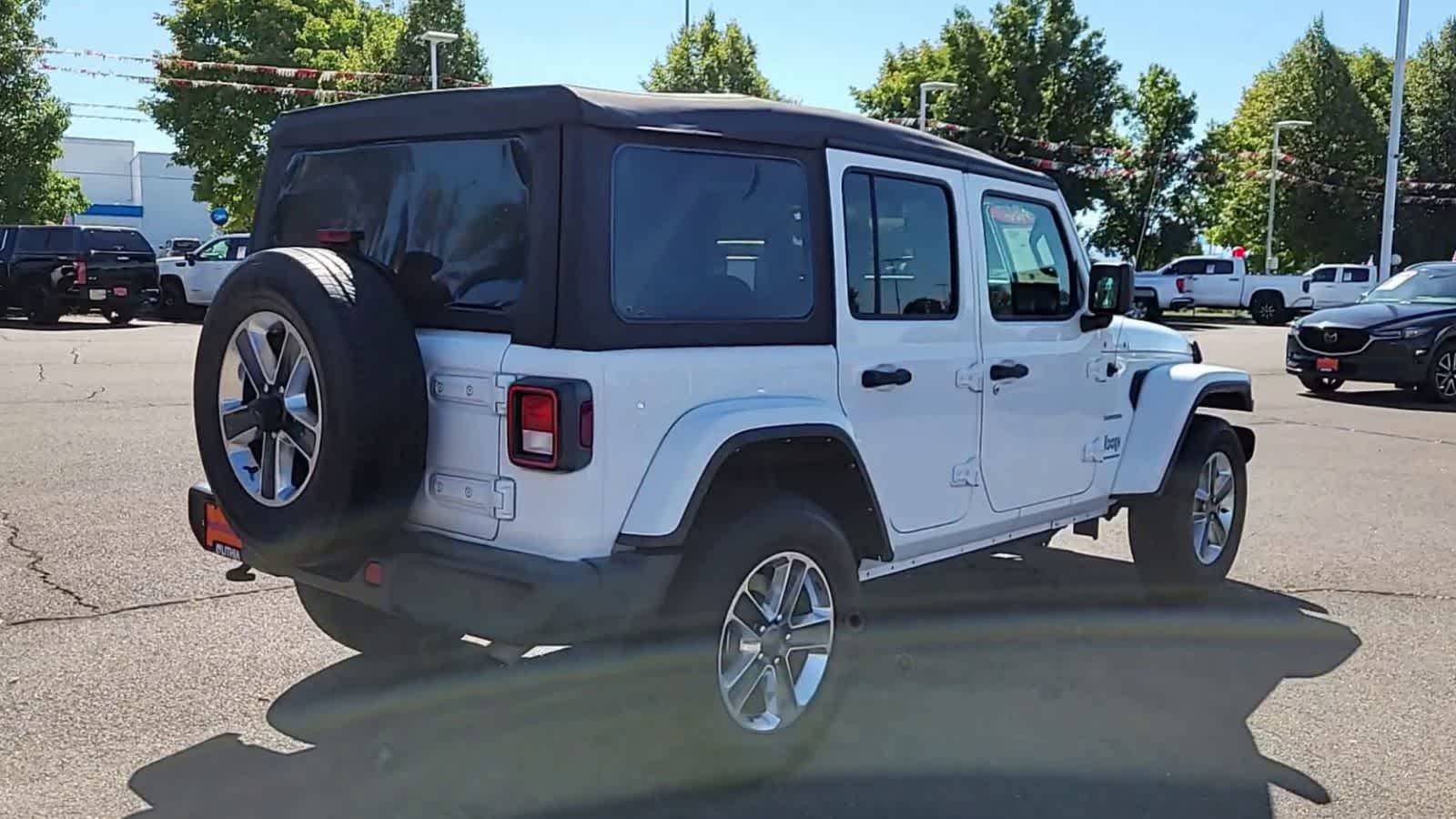 Thumbnail: 2023 Jeep Wrangler - 8