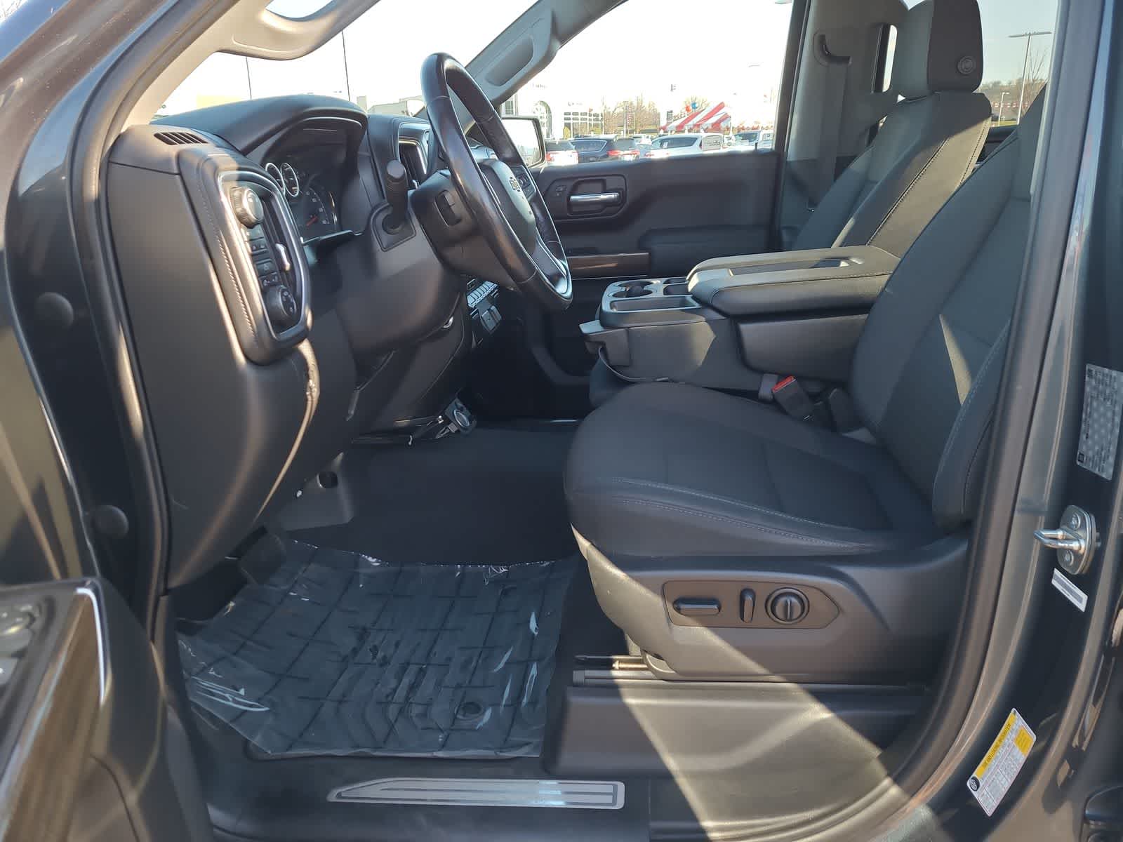 Thumbnail: 2019 Chevrolet Silverado 1500 - 19