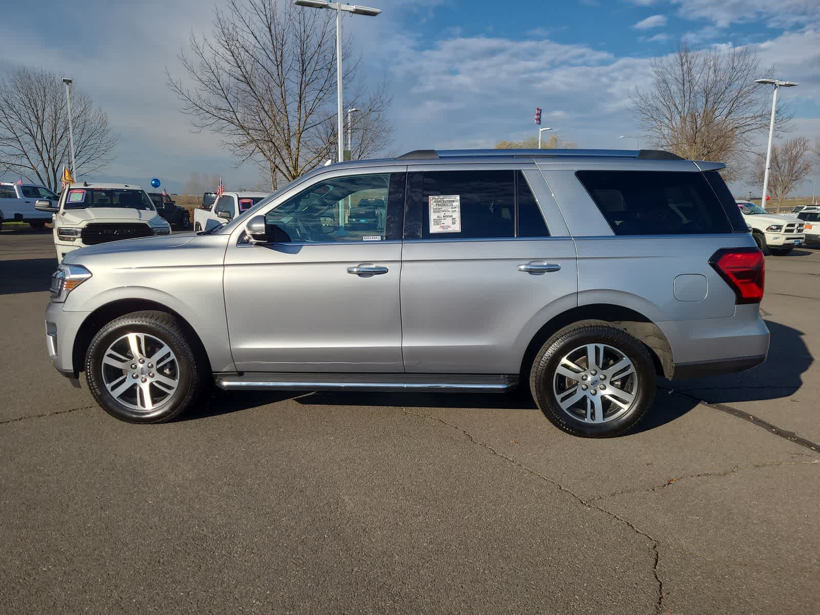 Thumbnail: 2023 Ford Expedition - 11