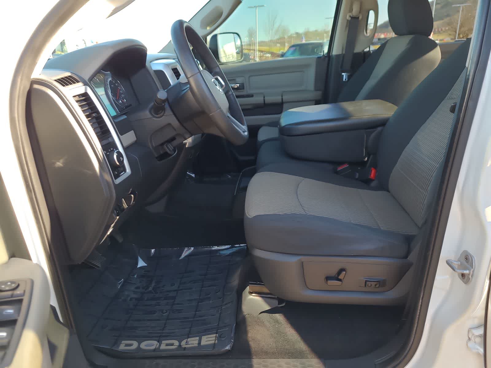 Thumbnail: 2010 Dodge Ram 1500 - 19