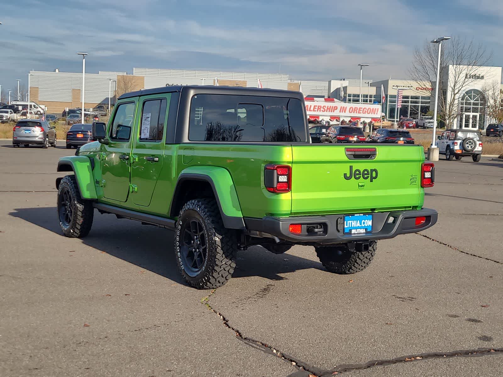 Thumbnail: 2026 Jeep Gladiator - 12