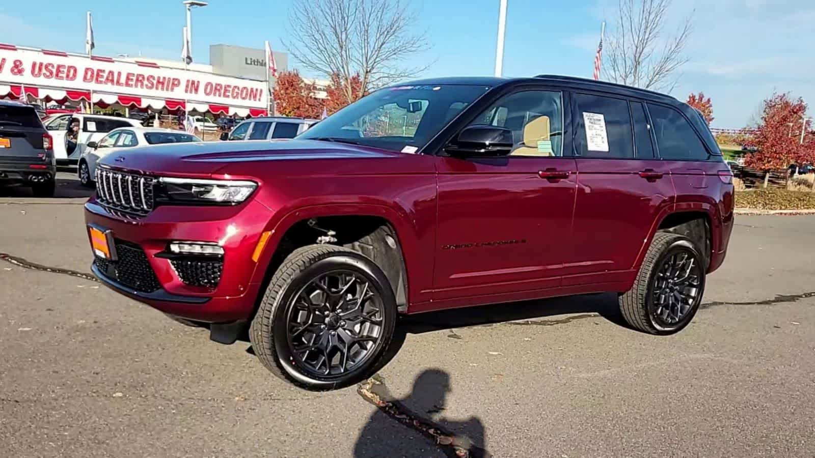 Thumbnail: 2025 Jeep Grand Cherokee - 4