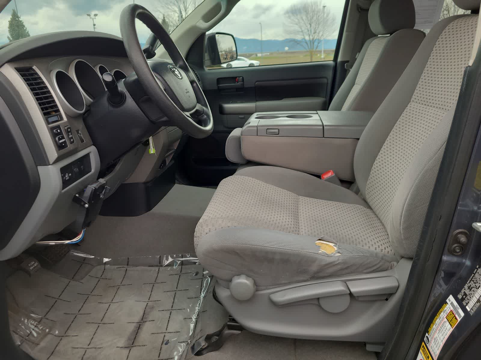 Thumbnail: 2010 Toyota Tundra - 19