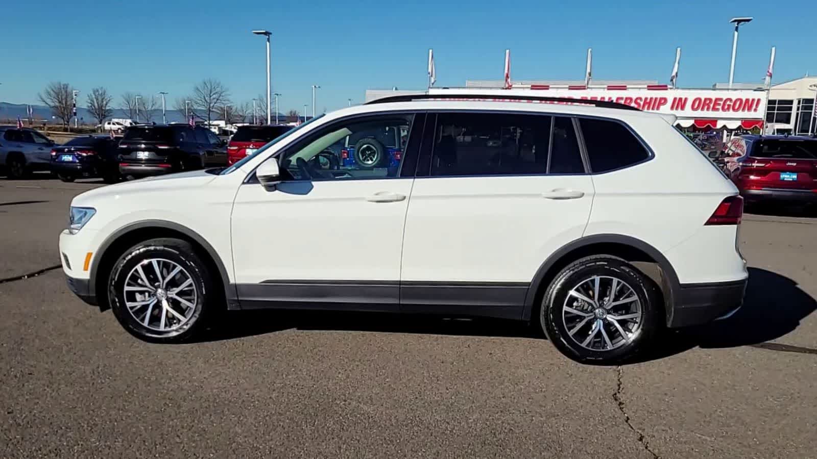 Thumbnail: 2019 Volkswagen Tiguan - 5
