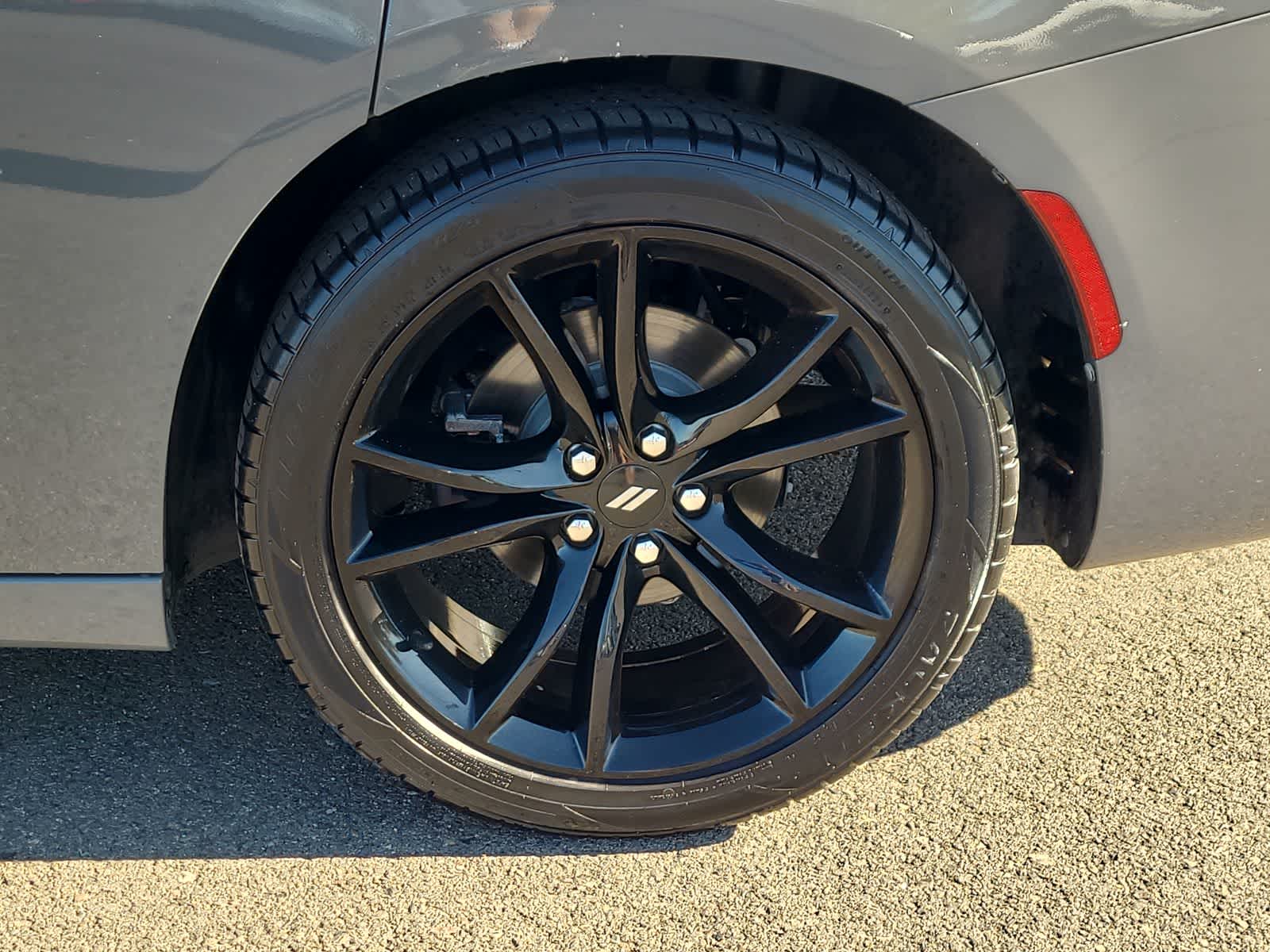 Thumbnail: 2018 Dodge Charger - 16