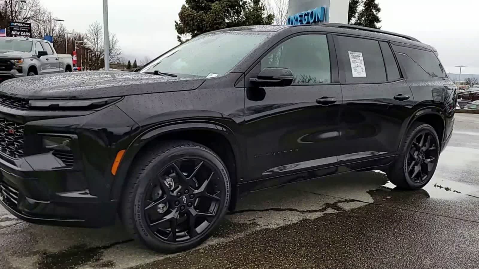 Thumbnail: 2025 Chevrolet Traverse - 4