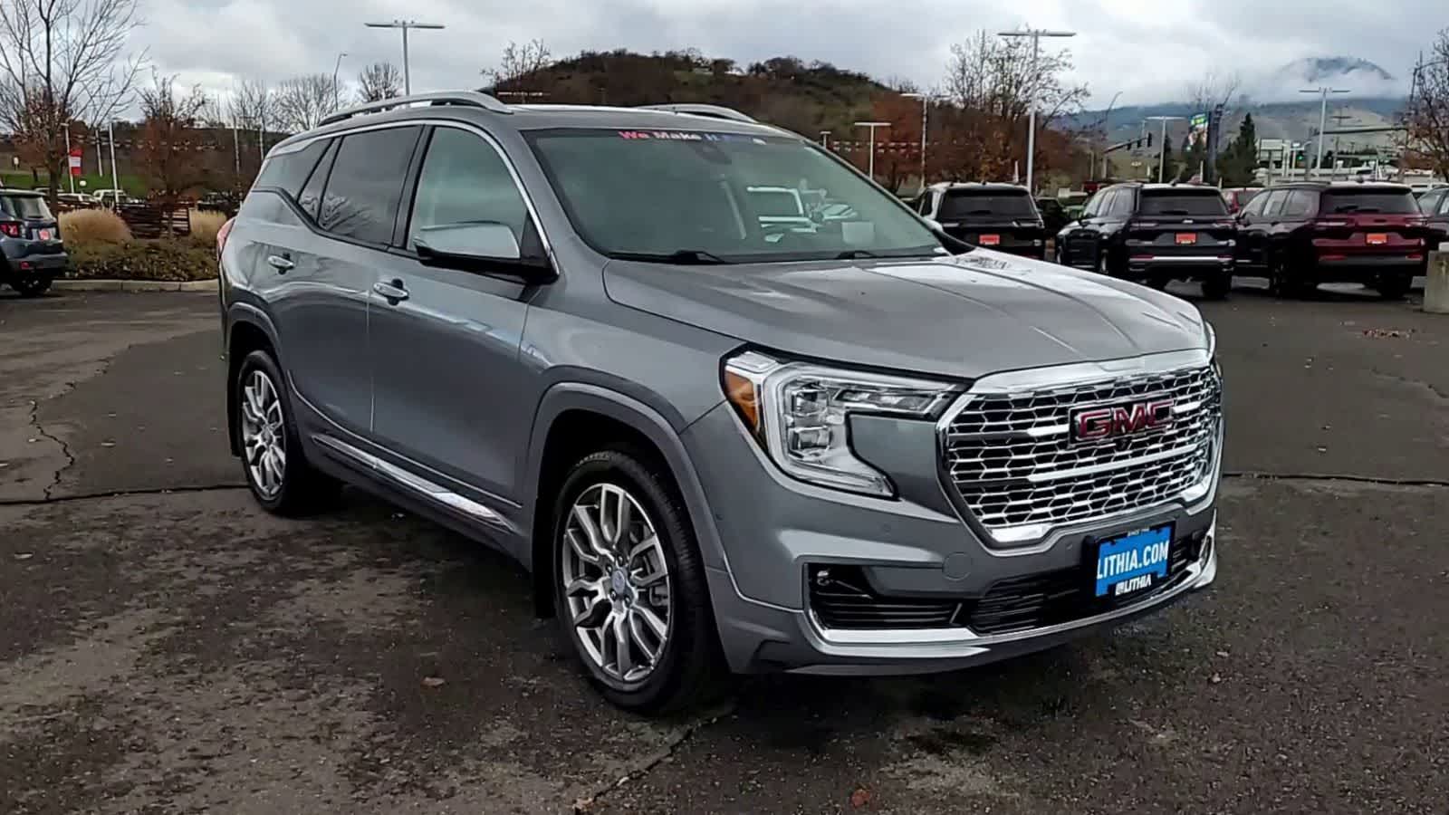 Thumbnail: 2023 GMC Terrain - 2