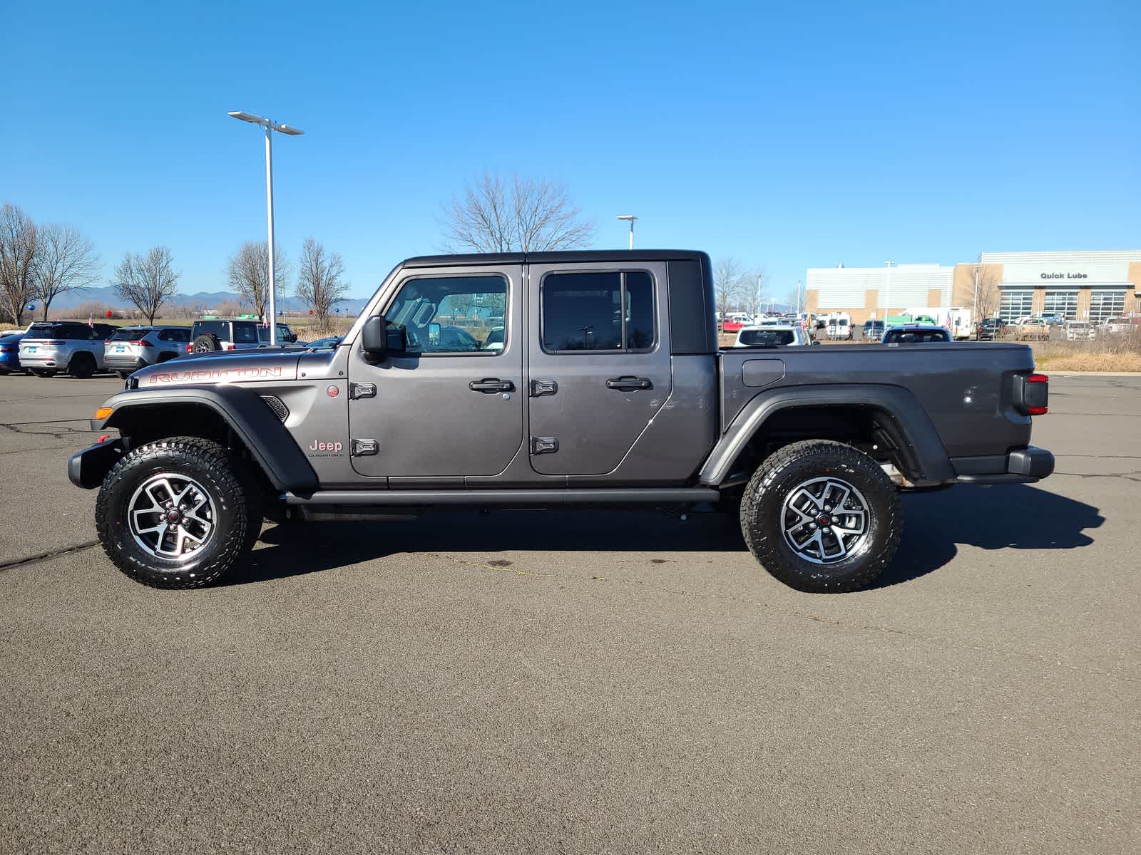 Thumbnail: 2026 Jeep Gladiator - 11