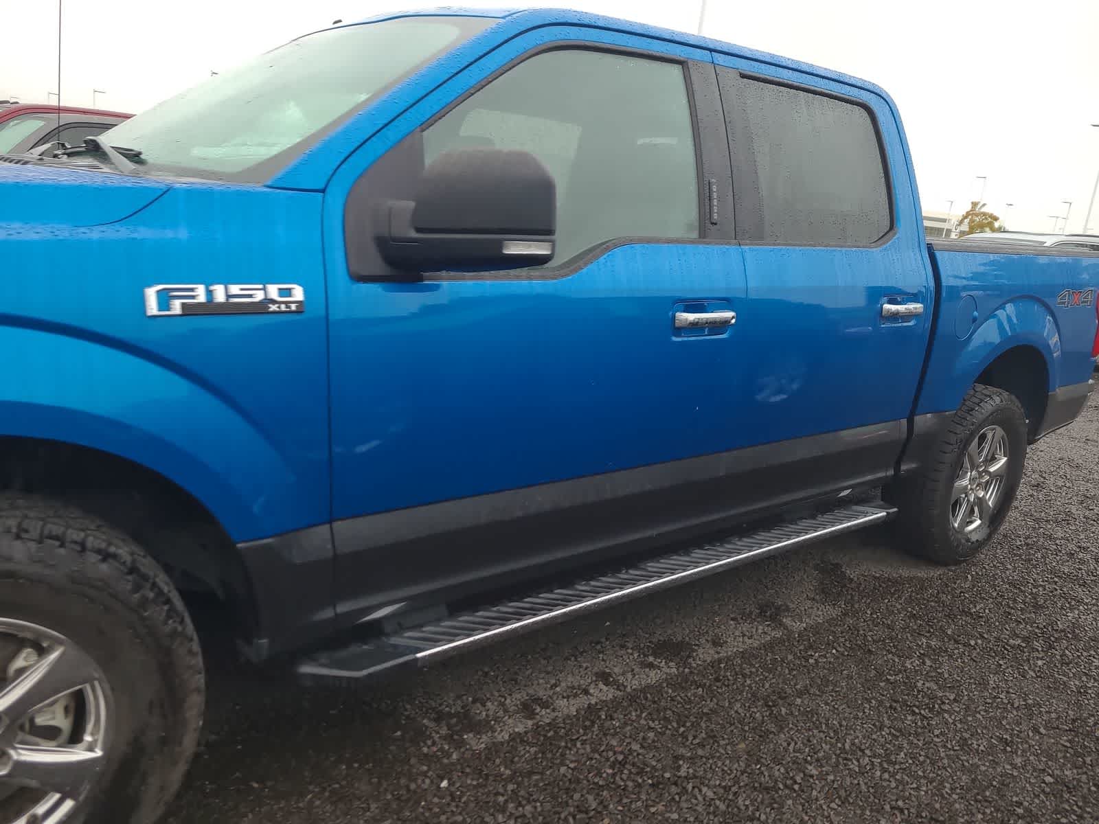 2019 Ford F-150 XLT photo 2