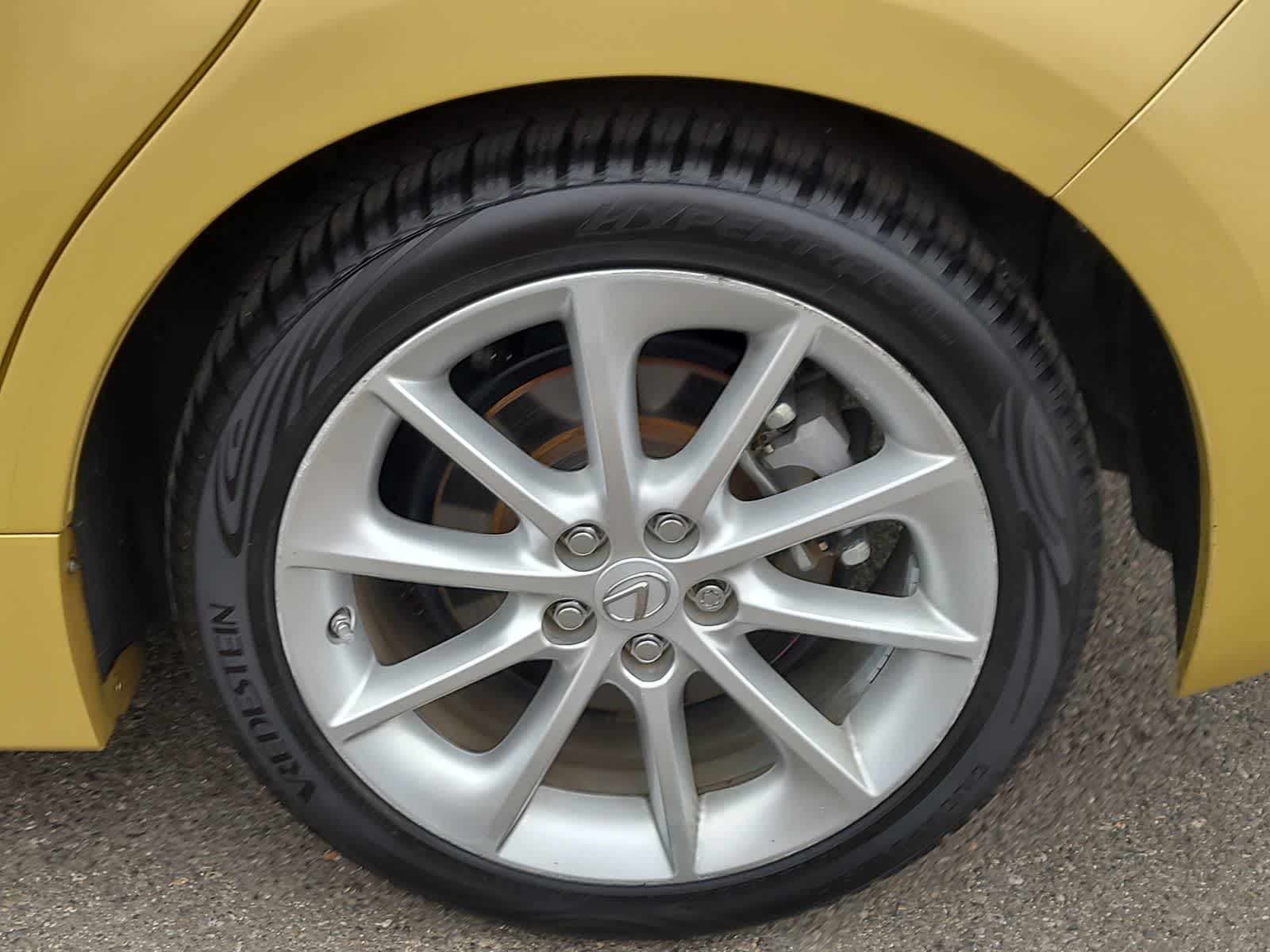 Thumbnail: 2011 Lexus CT - 16