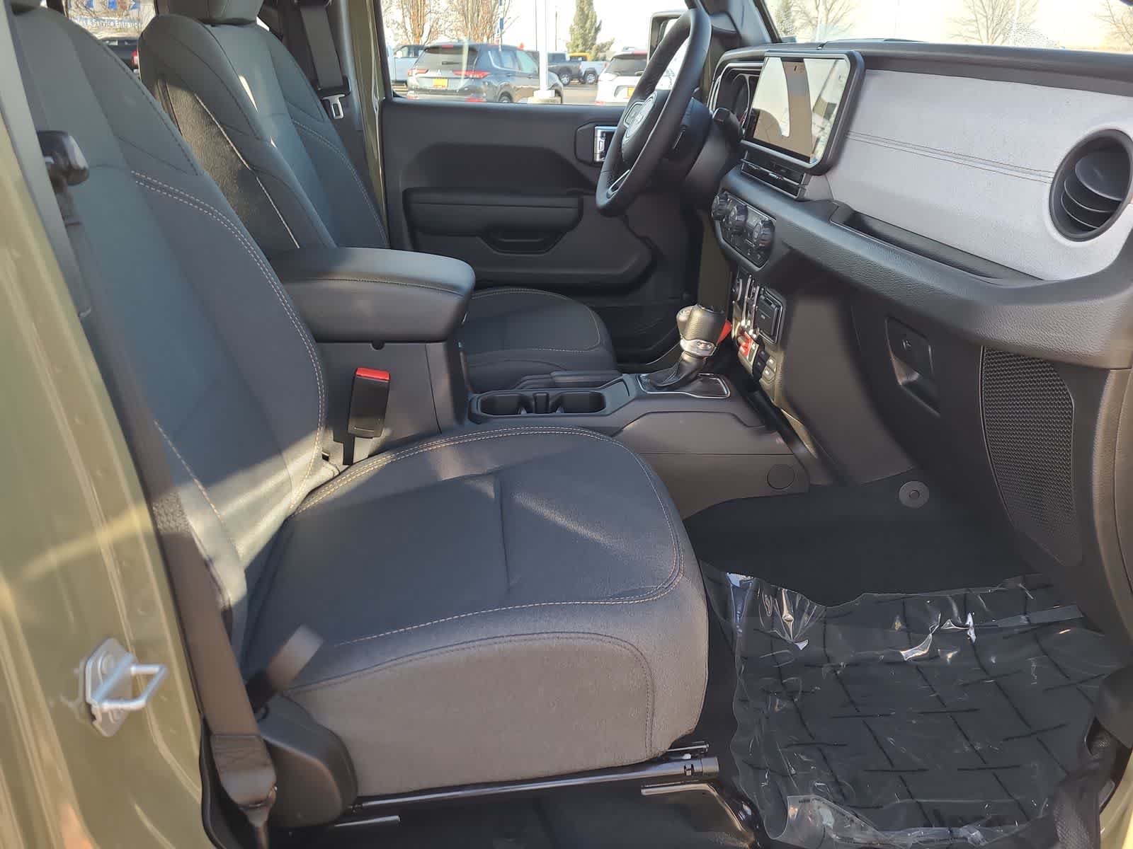 Thumbnail: 2026 Jeep Gladiator - 22