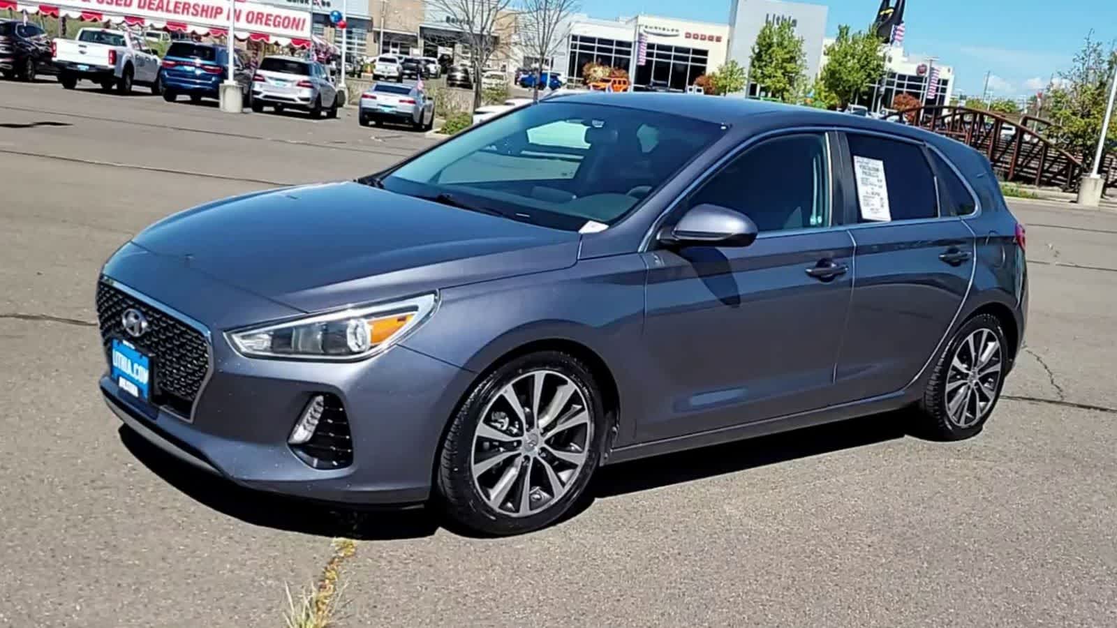 Thumbnail: 2018 Hyundai Elantra - 4