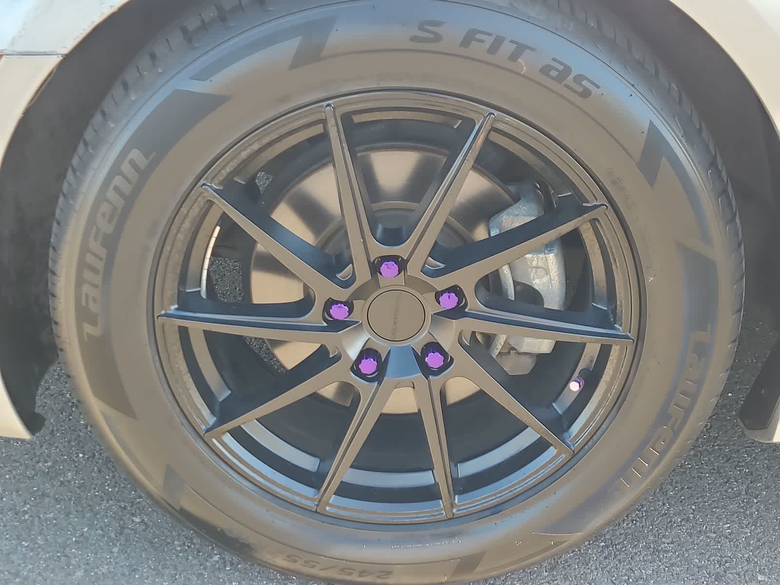 Thumbnail: 2014 Chevrolet Camaro - 16