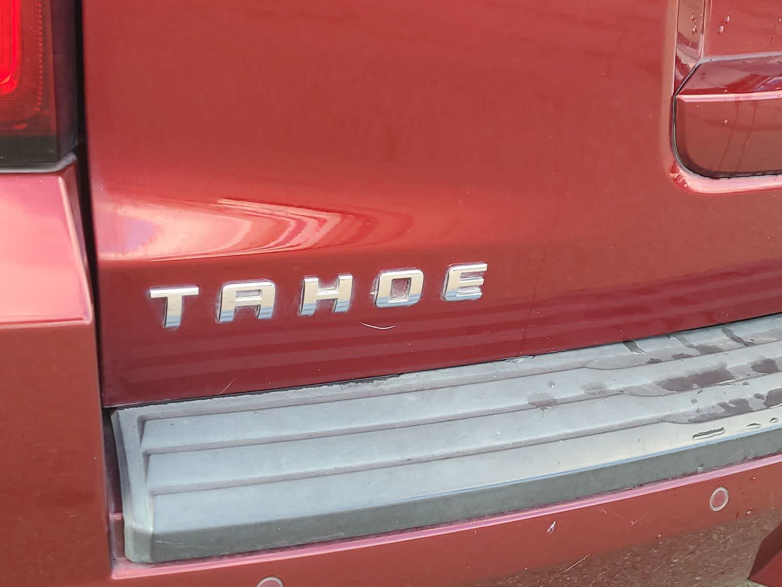 Thumbnail: 2017 Chevrolet Tahoe - 15