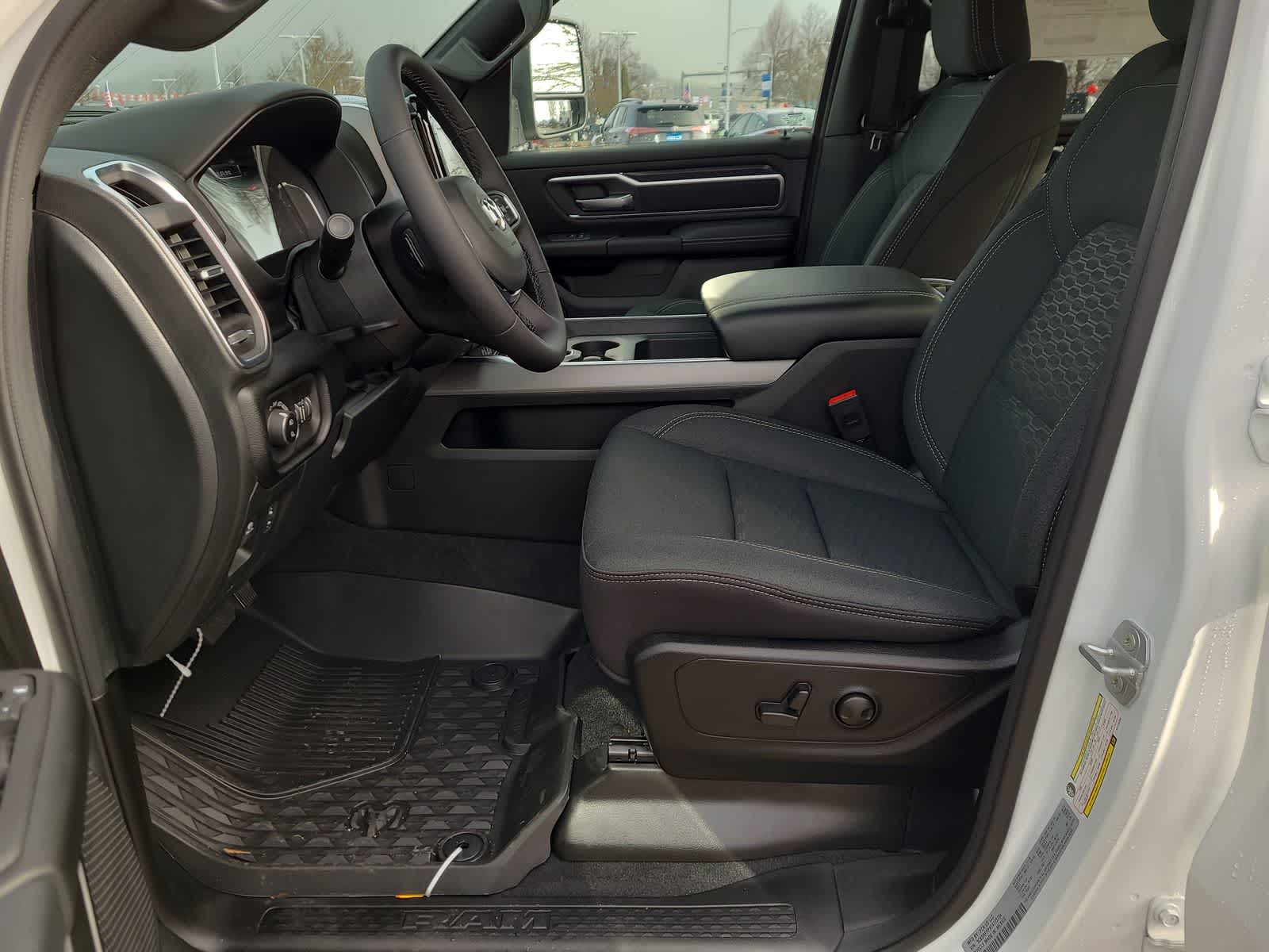 Thumbnail: 2026 RAM 1500 - 19