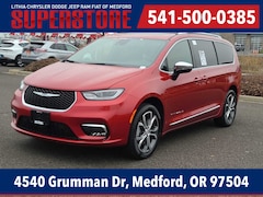 2026 Chrysler Pacifica PINNACLE AWD Passenger Van Medford, OR