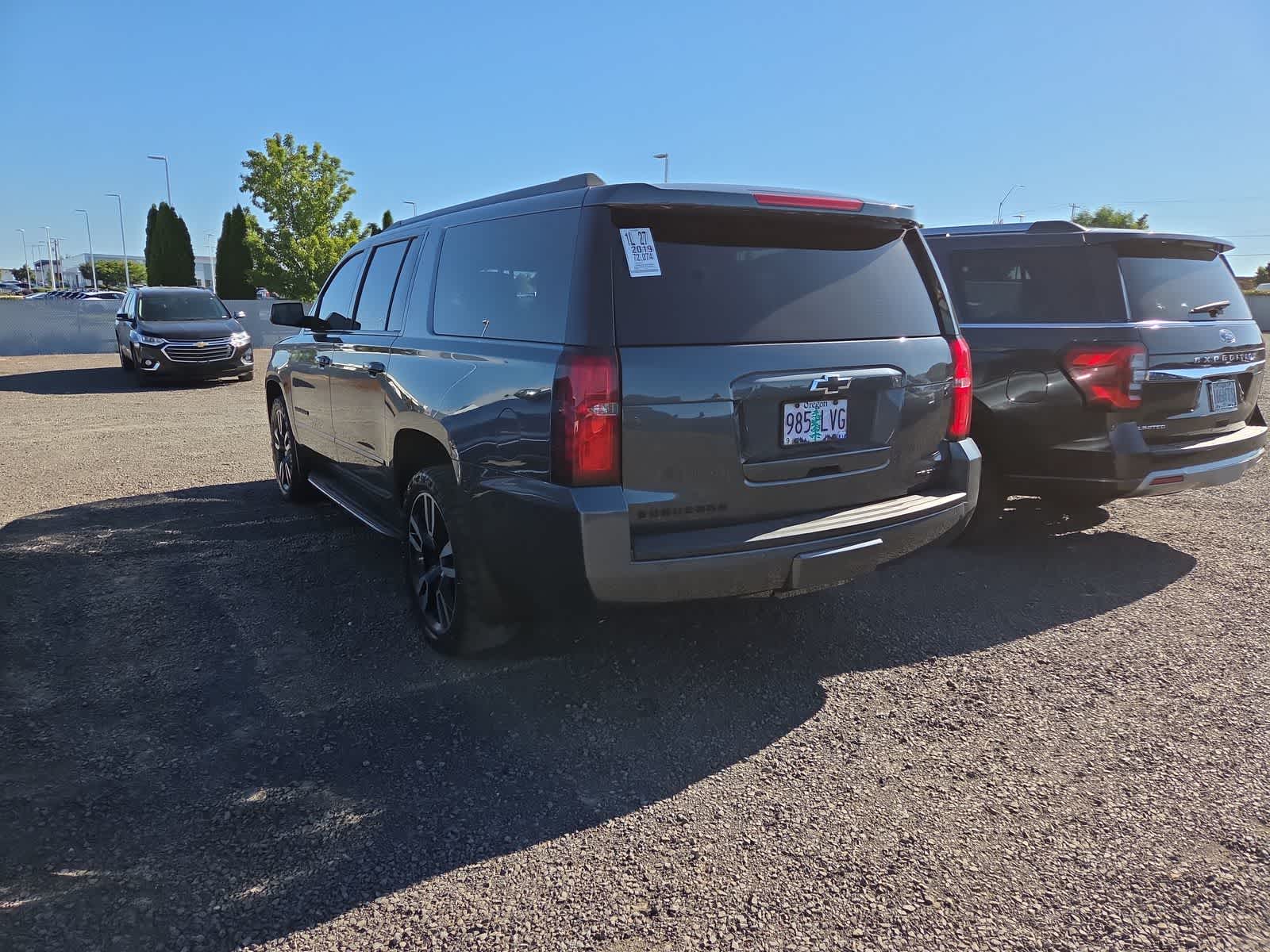 Thumbnail: 2019 Chevrolet Suburban - 3