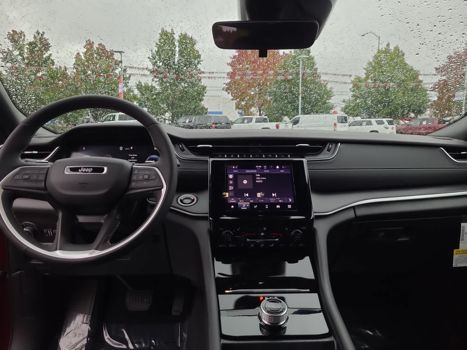 Thumbnail: 2025 Jeep Grand Cherokee - 18