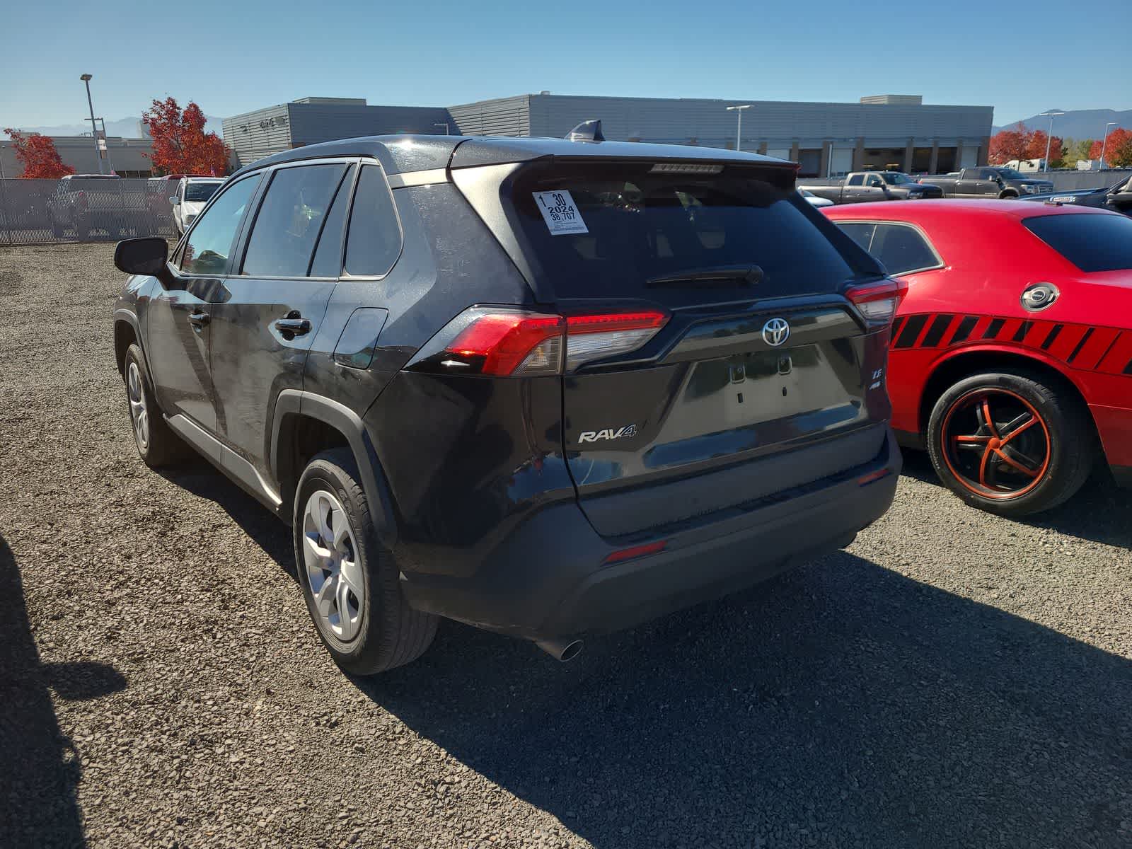 2024 Toyota RAV4 LE photo 2