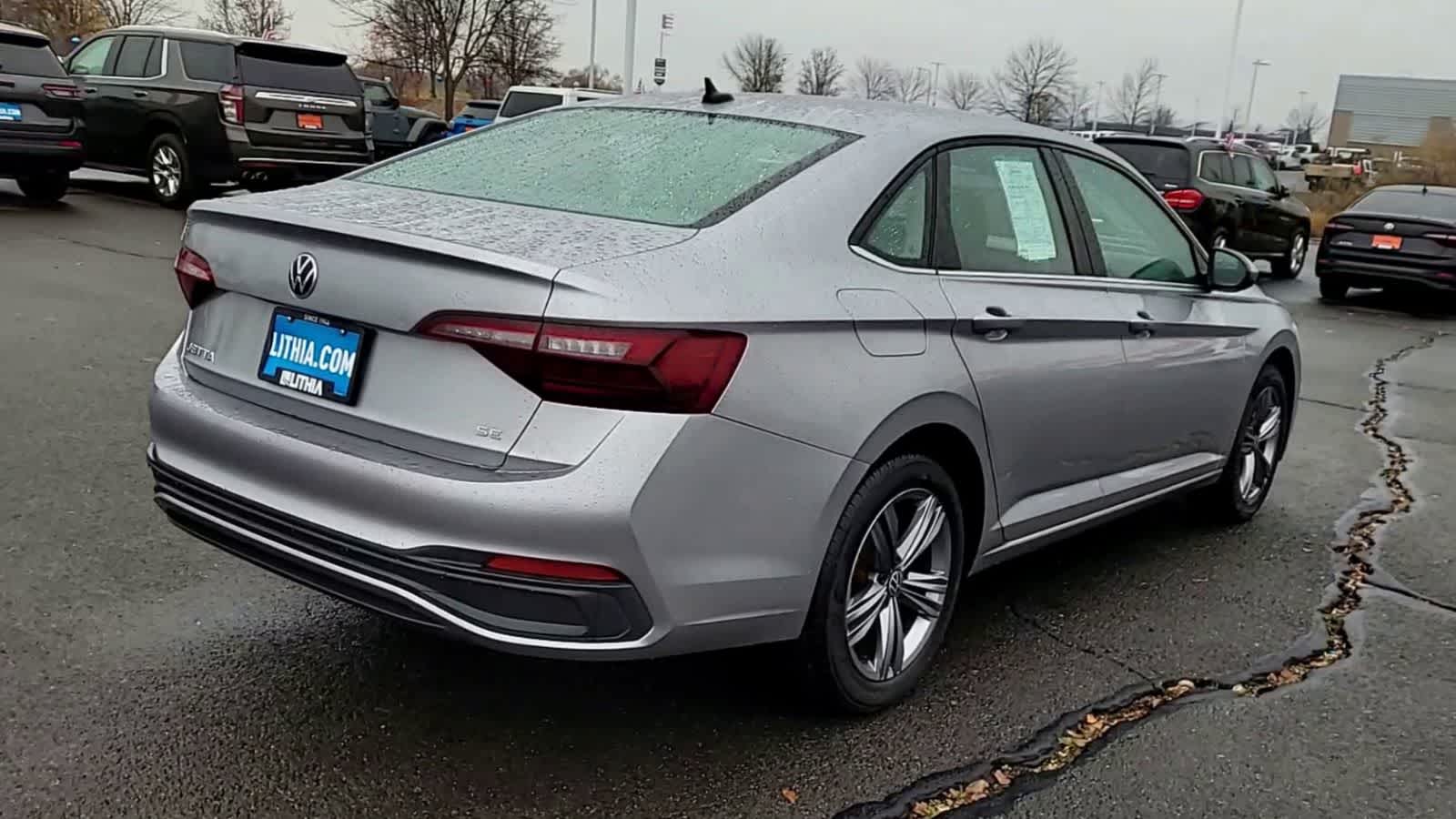 Thumbnail: 2024 Volkswagen Jetta - 8