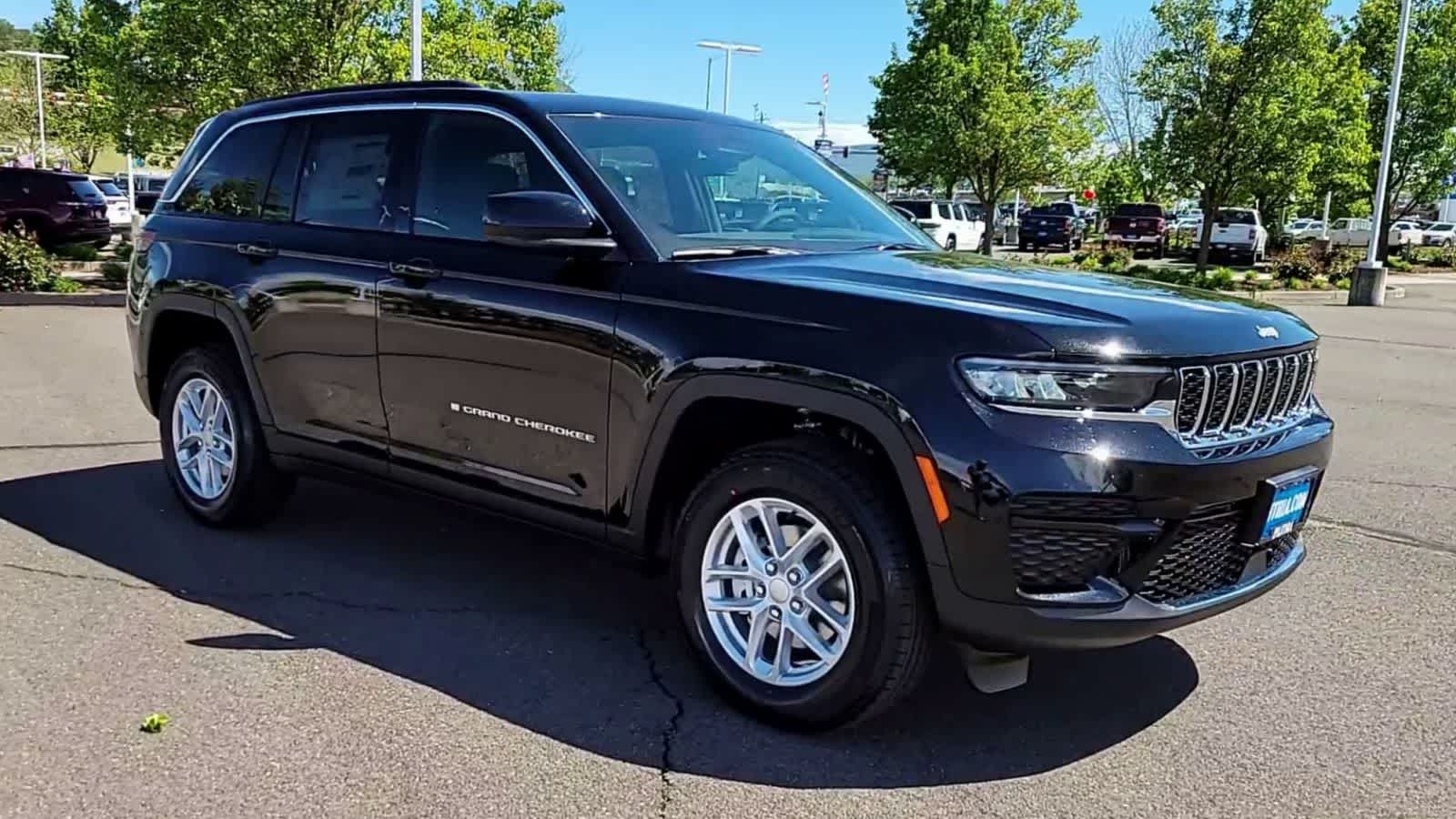 Thumbnail: 2026 Jeep Grand Cherokee - 2