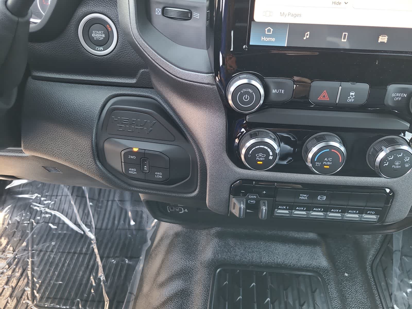 Thumbnail: 2025 RAM 5500 - 25